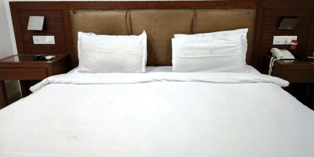 Matrix Inn Pune Dış mekan fotoğraf