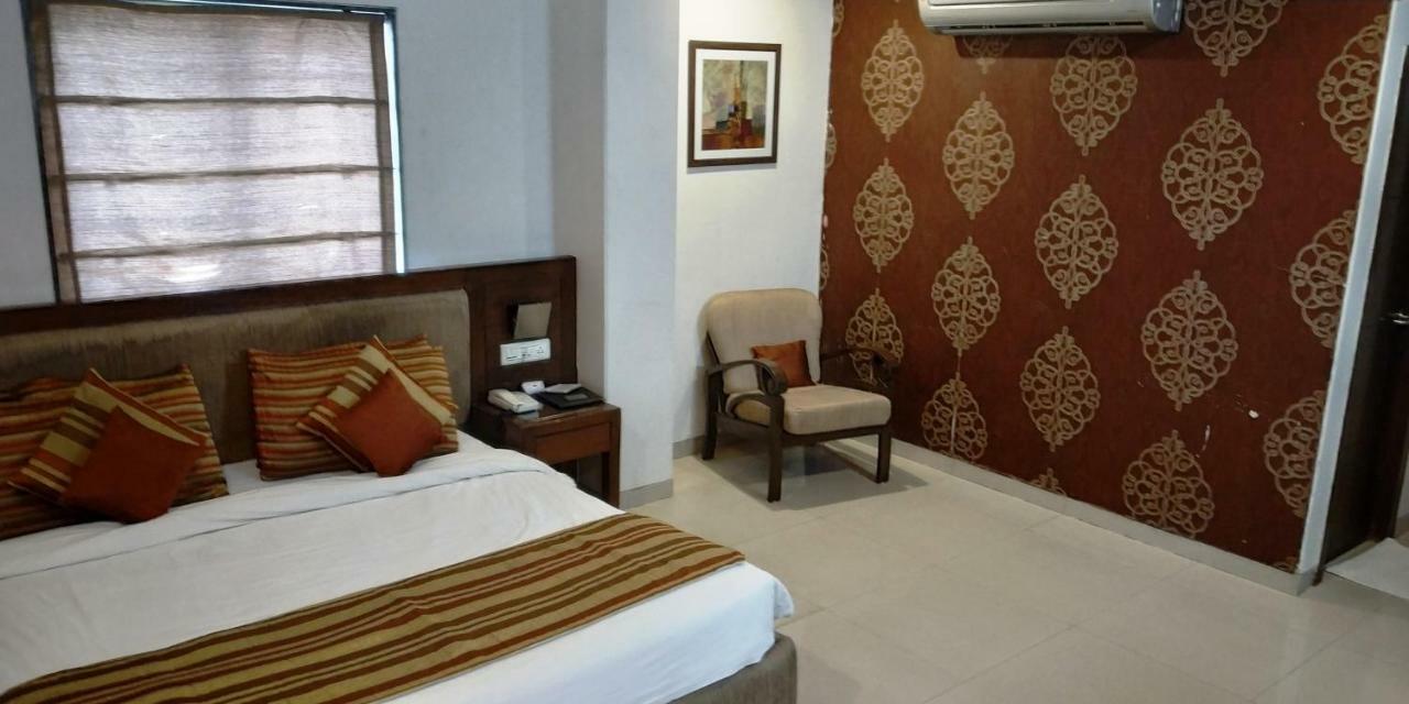 Matrix Inn Pune Dış mekan fotoğraf