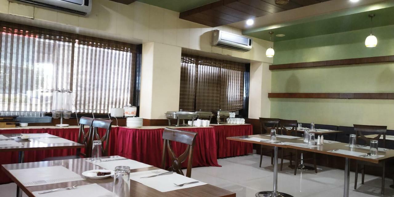 Matrix Inn Pune Dış mekan fotoğraf