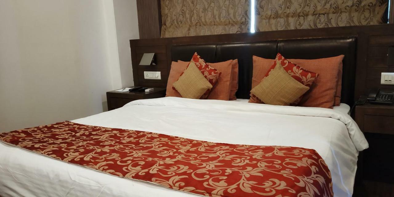 Matrix Inn Pune Dış mekan fotoğraf